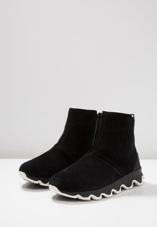 Sorel Australia Kinetic Short Winter Boots Black/Sea Salt