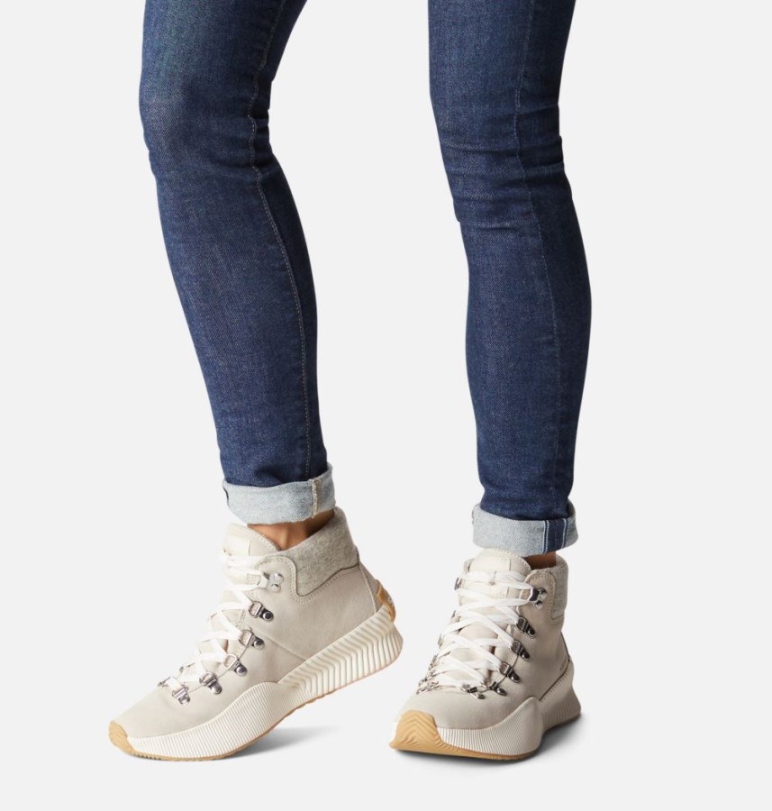 Chalk-Sea Salt Women's Out N About Iii Conquest Boot Sorel Australia