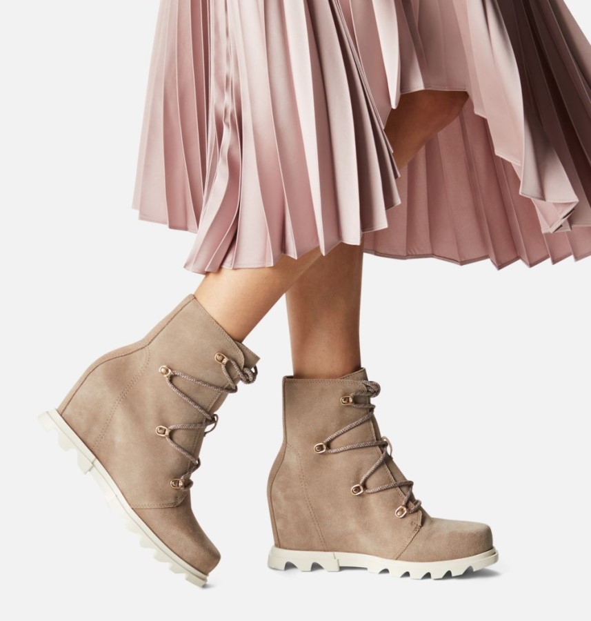 Omega Taupe-Chalk Women's Joan Of Arctic Wedge Iii Lace Bootie Sorel Australia