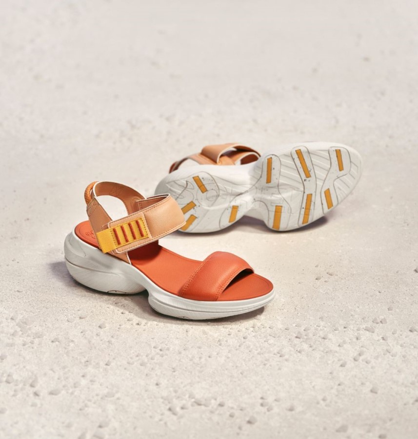 Sorel Australia Faded Spark-Desert Sun Women's X Prana Explorer Blitz Stride Sandal