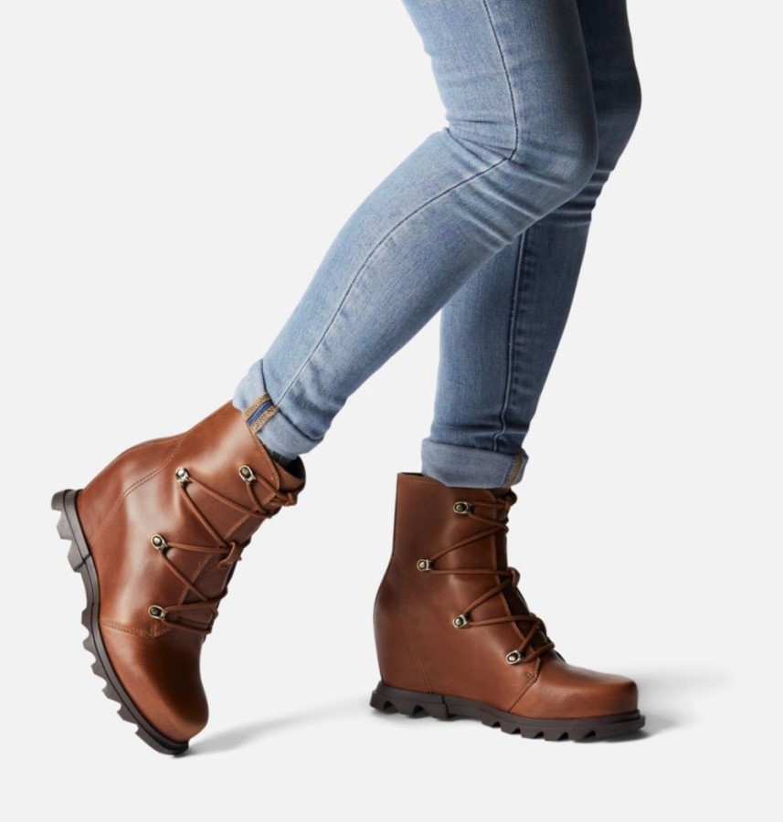 Sorel Australia Women's Joan Of Arctic Wedge Iii Lace Bootie Hazelnut Leather-Blackened Brown